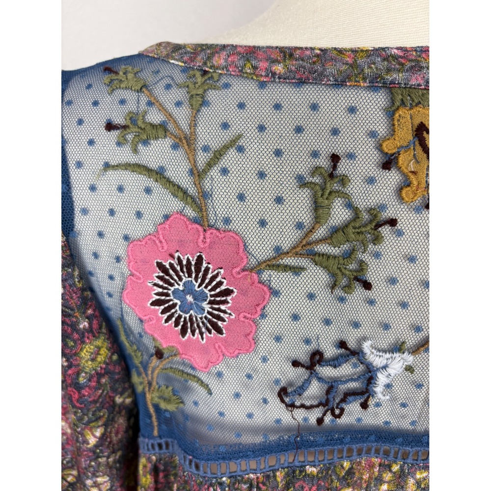 Anthropologie Postmark Ciutadella Top Lace Embroidered Floral Size M Bell Sleeve - Picture 11 of 17